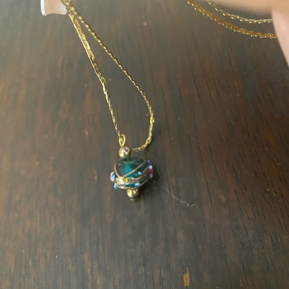 3 costume necklaces glass bead and cross - Picture 4 of 16